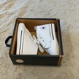 Converse High Top Sneakers Size 4